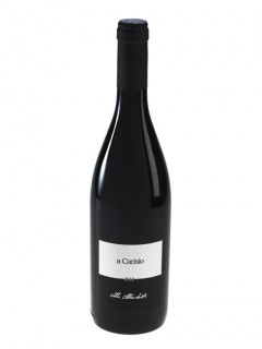 Il vino A Carisio Rosso dell'azienda Menichetti Il vino A Carisio Rosso dell'azienda Menichetti