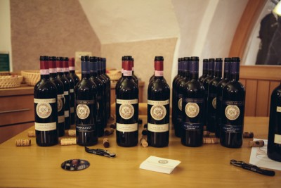 Le etichette in degustazione durante Degustazione Storica Mannucci Droandi Le etichette in degustazione durante Degustazione Storica Mannucci Droandi