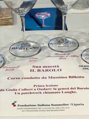 Il Corso sul Barolo di Fondazione Italiana Sommelier a Genova Il Corso sul Barolo di Fondazione Italiana Sommelier a Genova