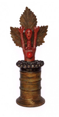 Valvola 2017, ceramica semirè e smalti, ottone h 23 cm Valvola 2017, ceramica semirè e smalti, ottone h 23 cm