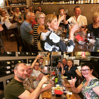 Bibenda Assisi / Degustazione di un gruppo di Francesi Bibenda Assisi / Degustazione di un gruppo di Francesi
